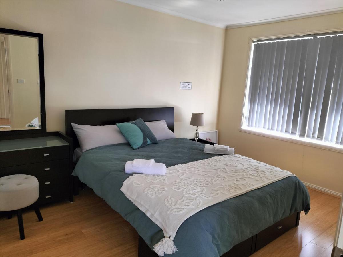 شقة 12 Mins To Mel Airport-Good Wood House St Albans المظهر الخارجي الصورة